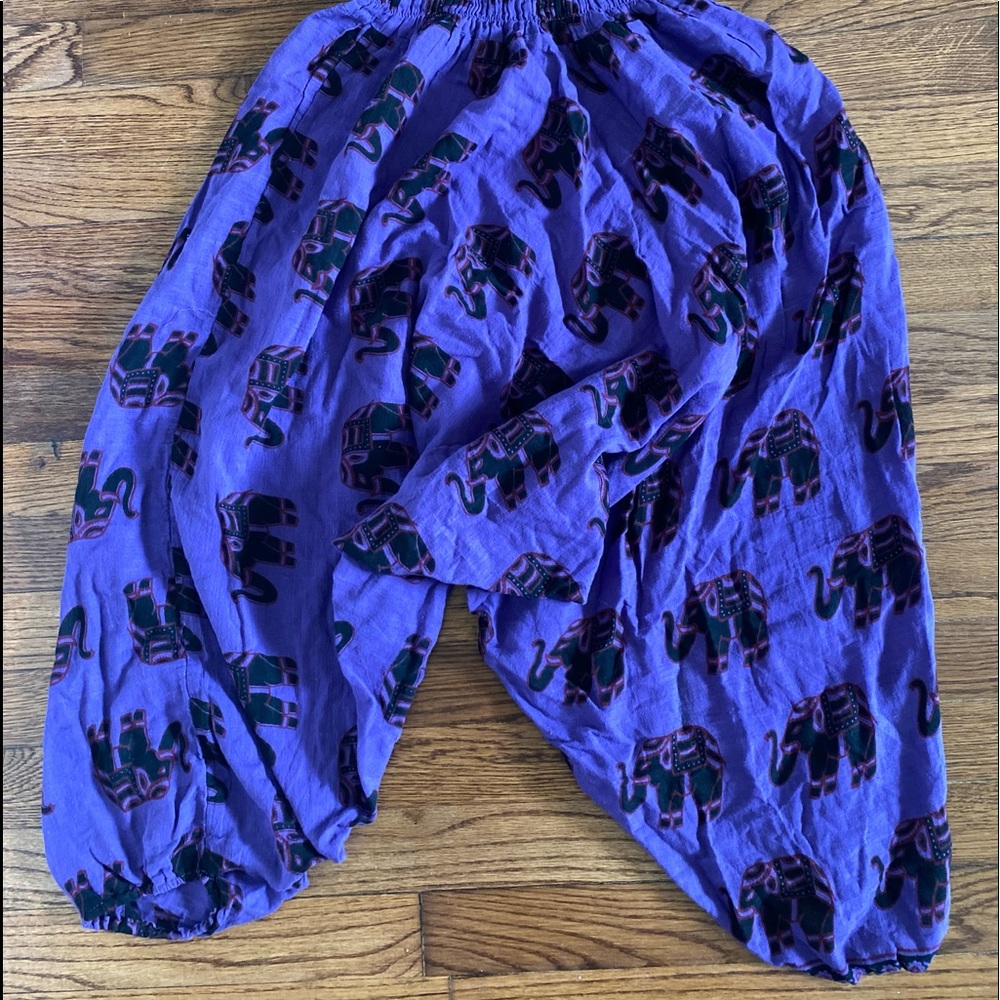 Harem elephant print yoga pants. Never worn. Bought in the Bahamas.